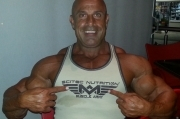 MICHAEL KEFALIANOS V SCITEC TEAM-U!