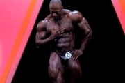 SHAWN RHODEN A JEHO VOLNÁ SESTAVA NA ARNOLD CLASSIC EUROPE